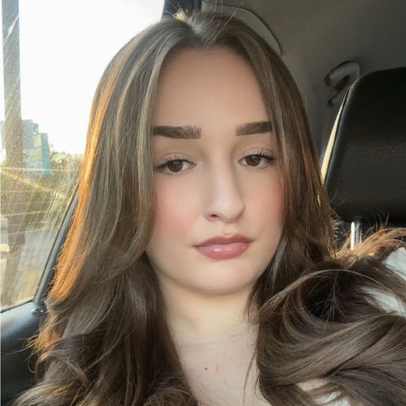 adrianaa_drej